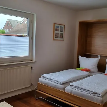 Haus Spoekenkieker Wybelsum Апартаменты *